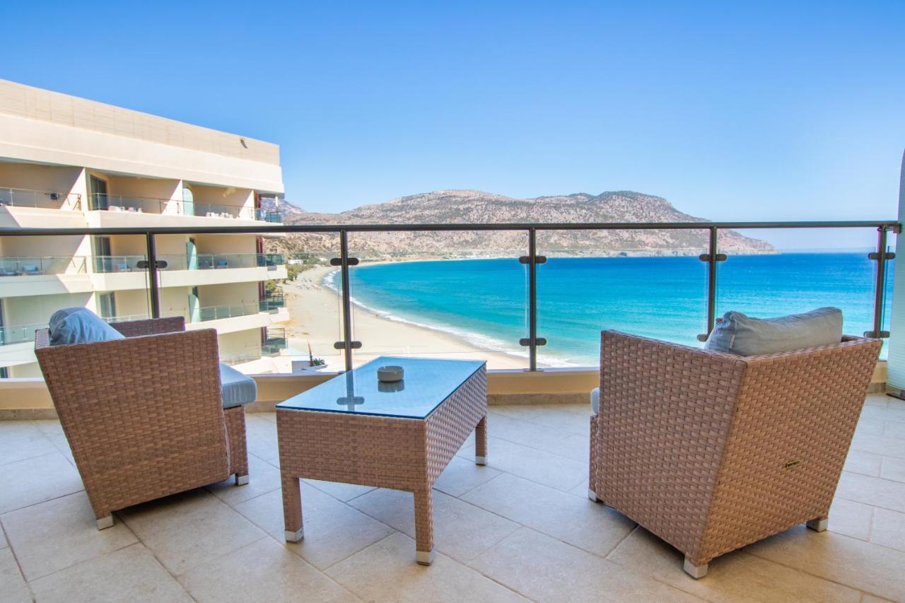 Konstantinos Palace カルパトス エクステリア 写真