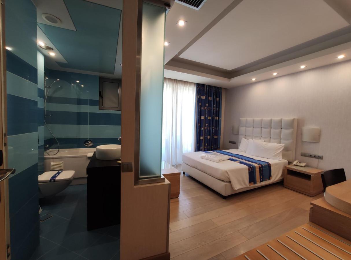 Konstantinos Palace カルパトス エクステリア 写真