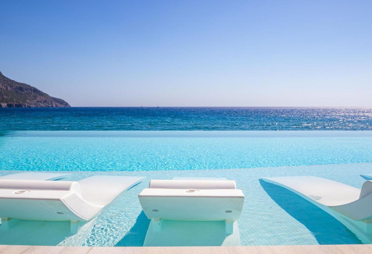 Konstantinos Palace カルパトス エクステリア 写真