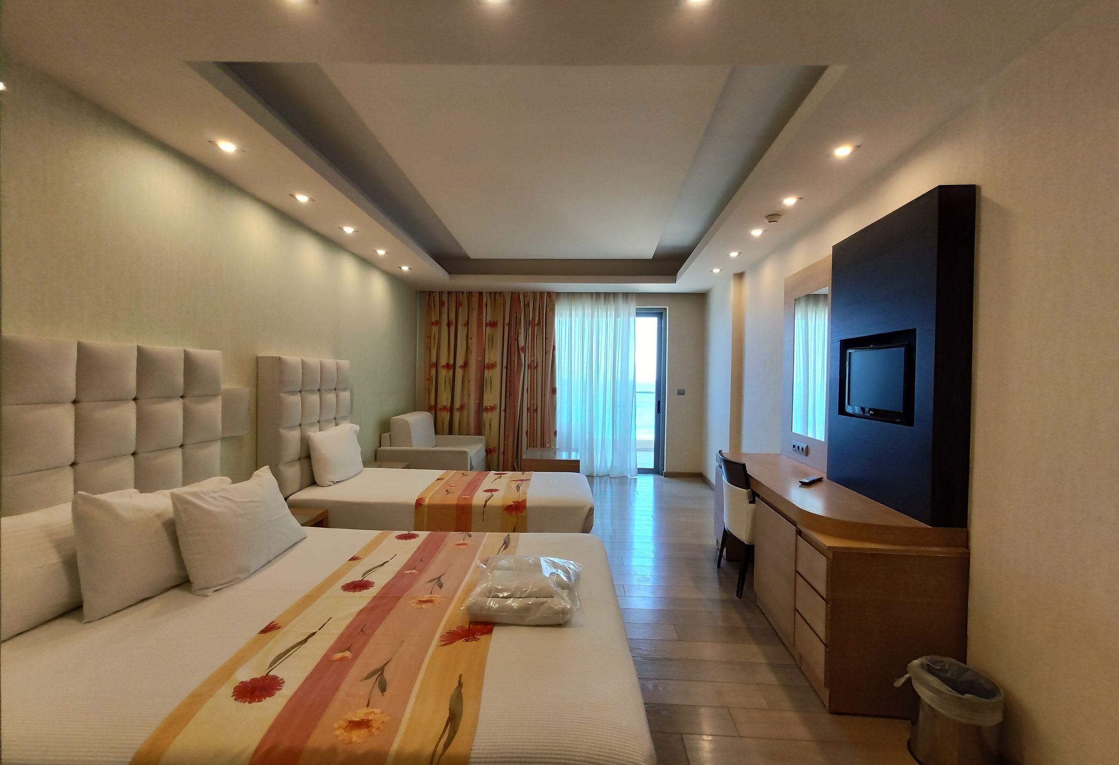 Konstantinos Palace カルパトス エクステリア 写真