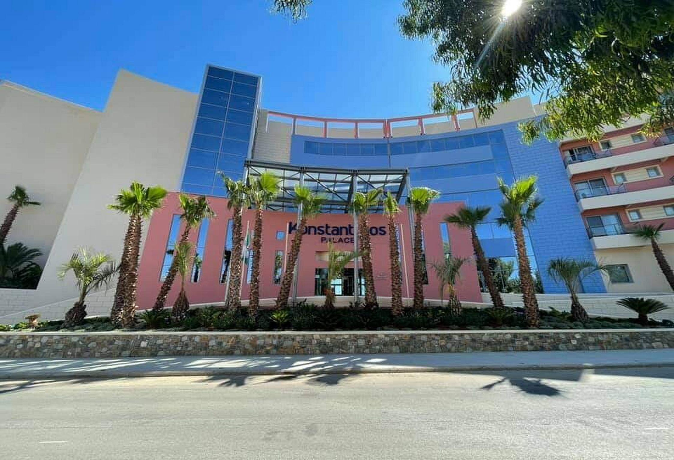Konstantinos Palace カルパトス エクステリア 写真